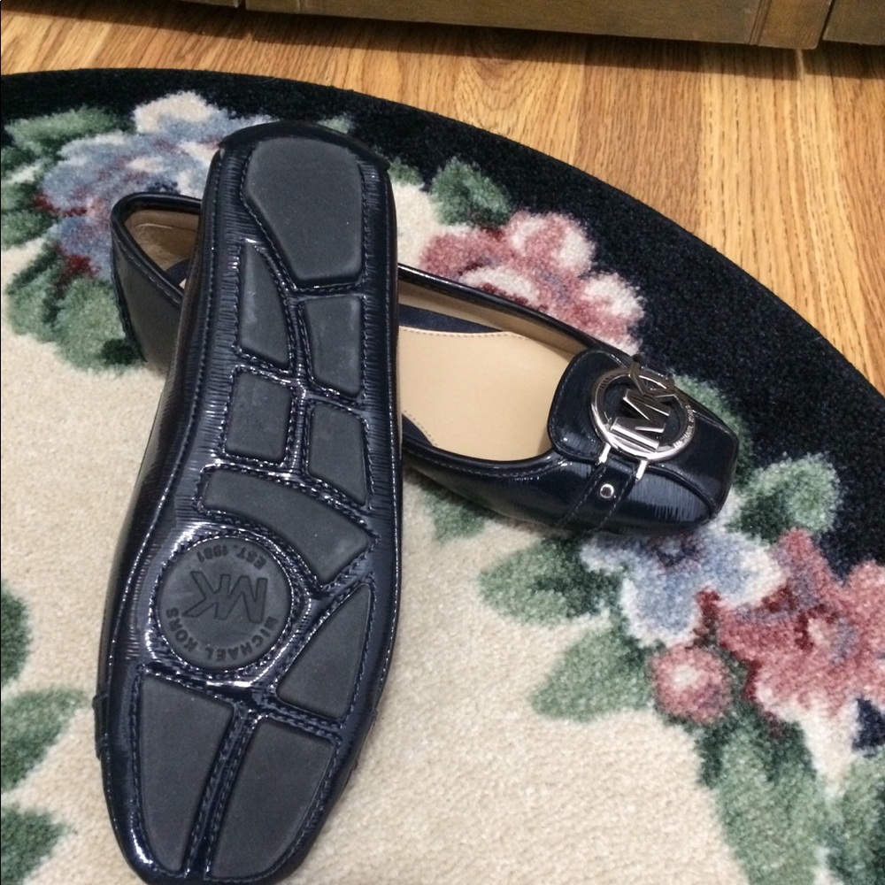 Michael Kors flat shoes
